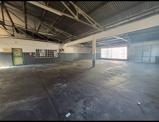 495M² WAREHOUSE TO LET IN KRUGERSDORP CENTRAL
